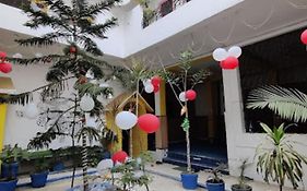 Hostelavie Varanasi 4*